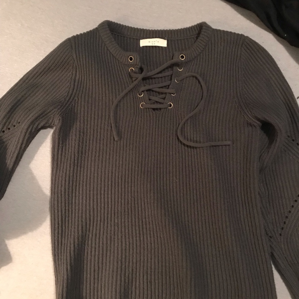Long sleeve sweater